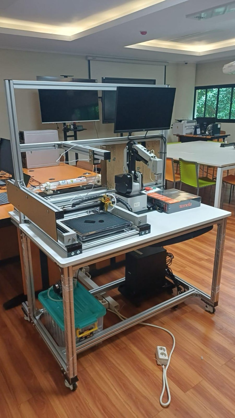 Digital Twin – CNC Laser & Robot Arm untuk PT. Asperio
